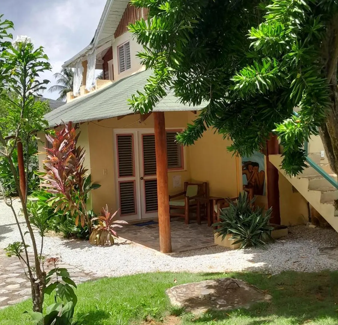 Aparthotel Las Terrenas Oferta Pasos Del Mar Y Pueblo