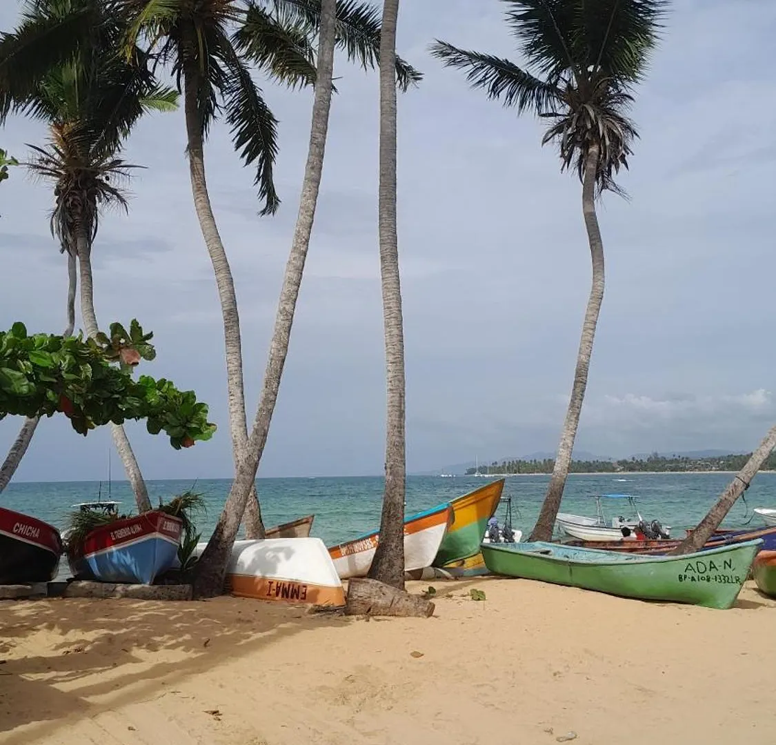 Las Terrenas Oferta Pasos Del Mar Y Pueblo Aparthotel